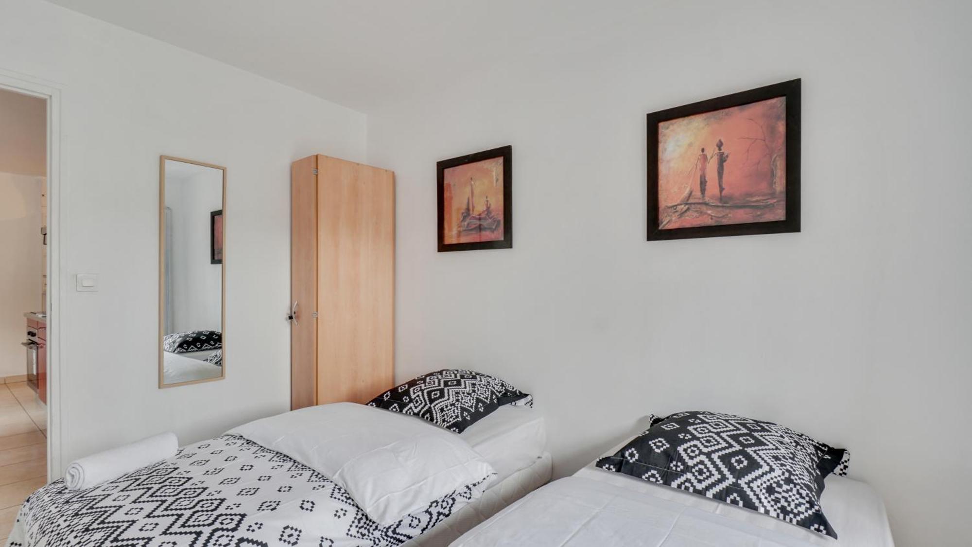 Chic Apart With Parking Near Paris Aubervilliers Exteriör bild